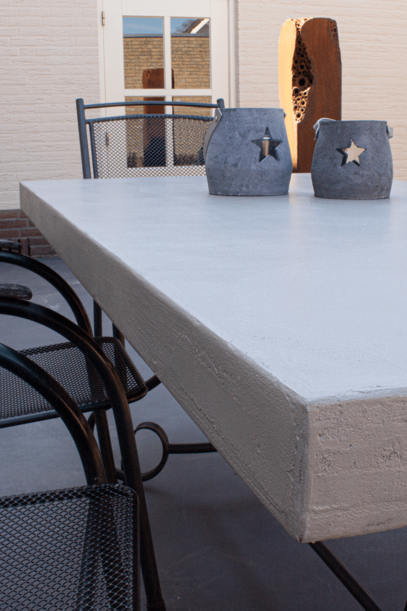 betonlook-123-tafel